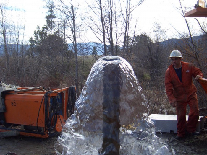 production d'eau artésienne