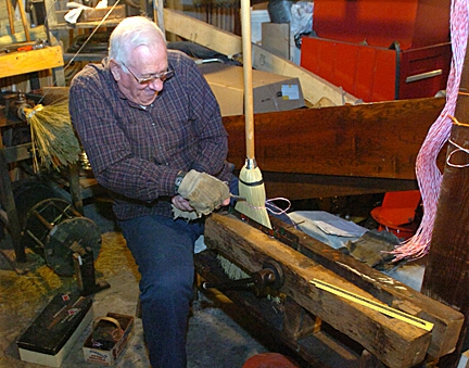 équipement de fabrication de balai