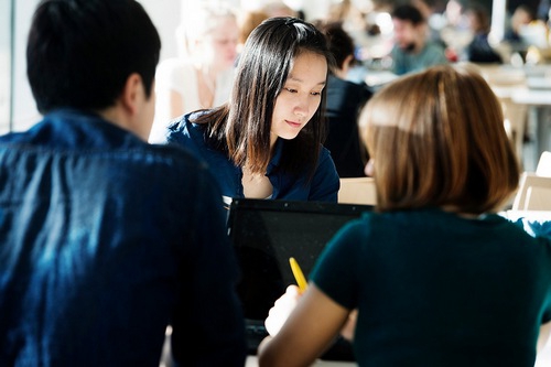 Quels sont les documents nécessaires pour demander une allocation pour enfants pauvres