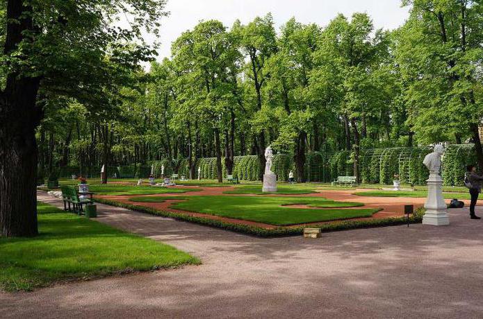 jardin d'été spb heures de travail