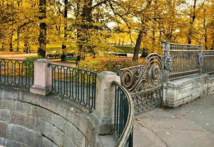 sculptures du jardin d'été