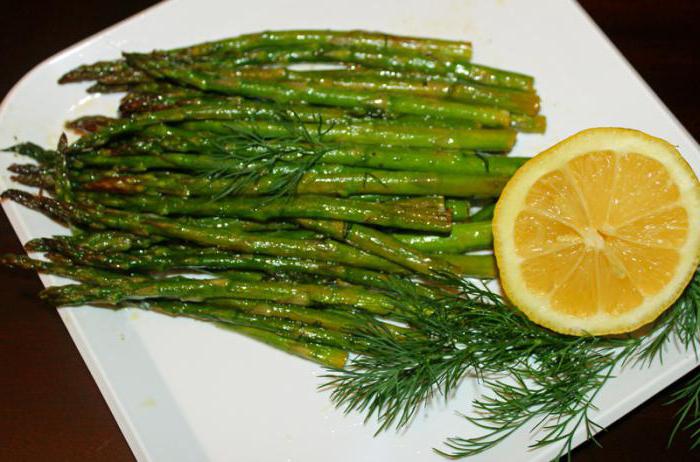 asperges en croissance