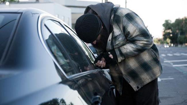 combien coûte le retrait d'une voiture du registre et quels sont les documents nécessaires