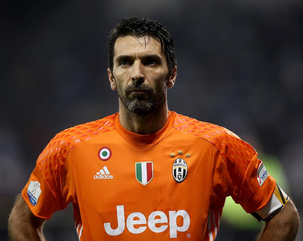 Veteran sportiv de onoare, Gianluigi Buffon