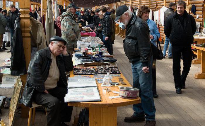 marché aux puces à Moscou