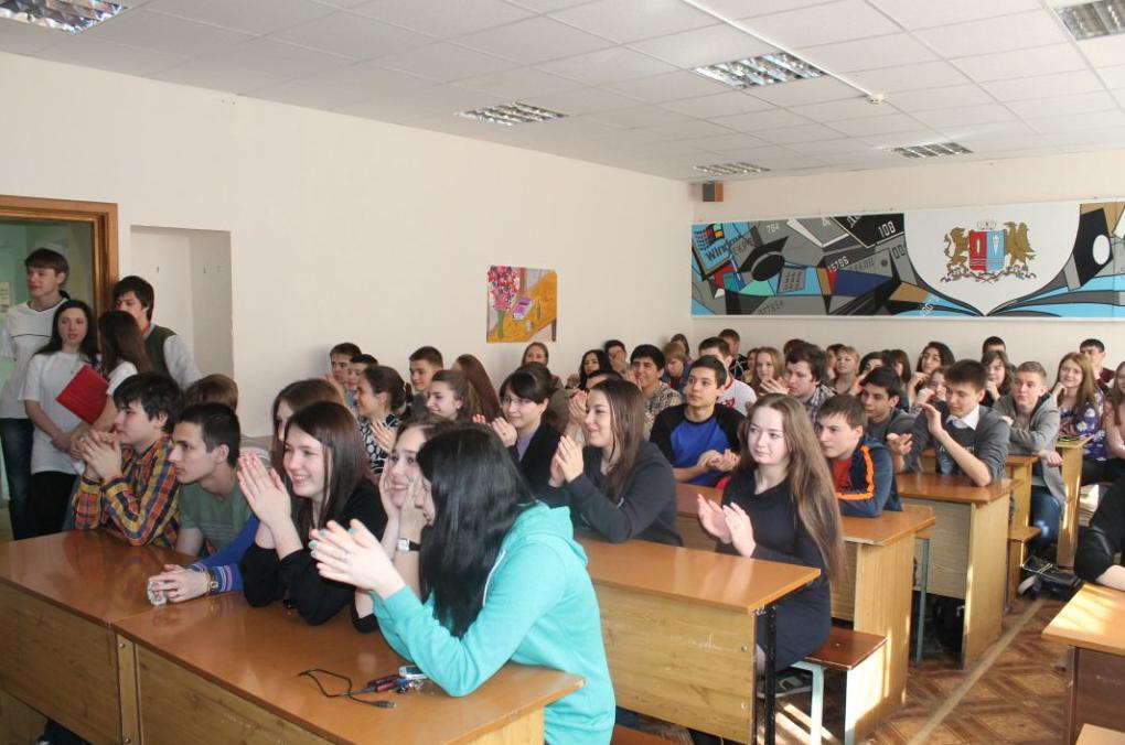 Studiază la Colegiul de Drept Ivanovo