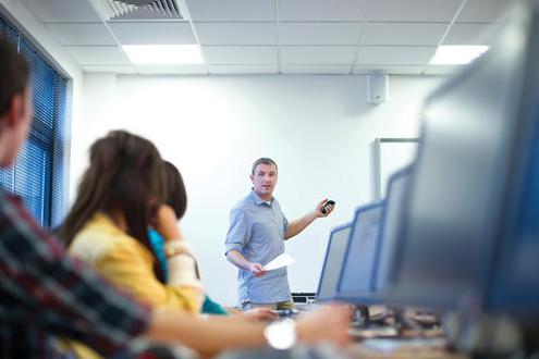 heure académique de travail