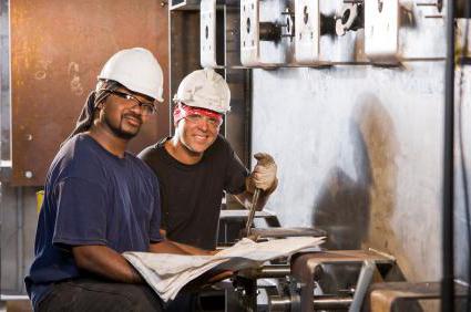 Plan de travail de soudure pour centre d'emploi