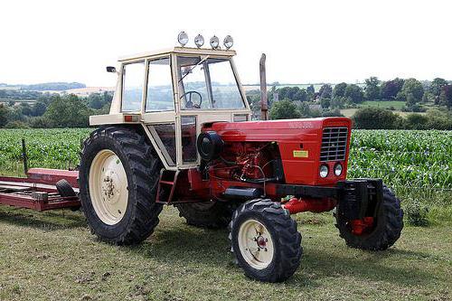 which tractors belong to category e