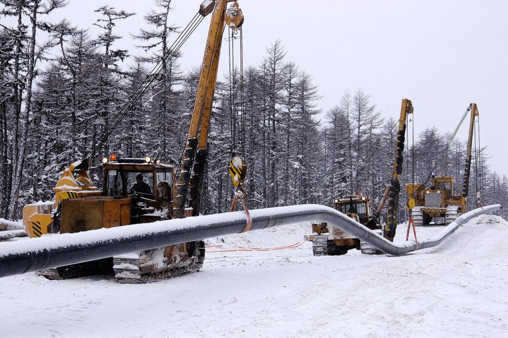 Lucrări la conducta de gaz. Siberia